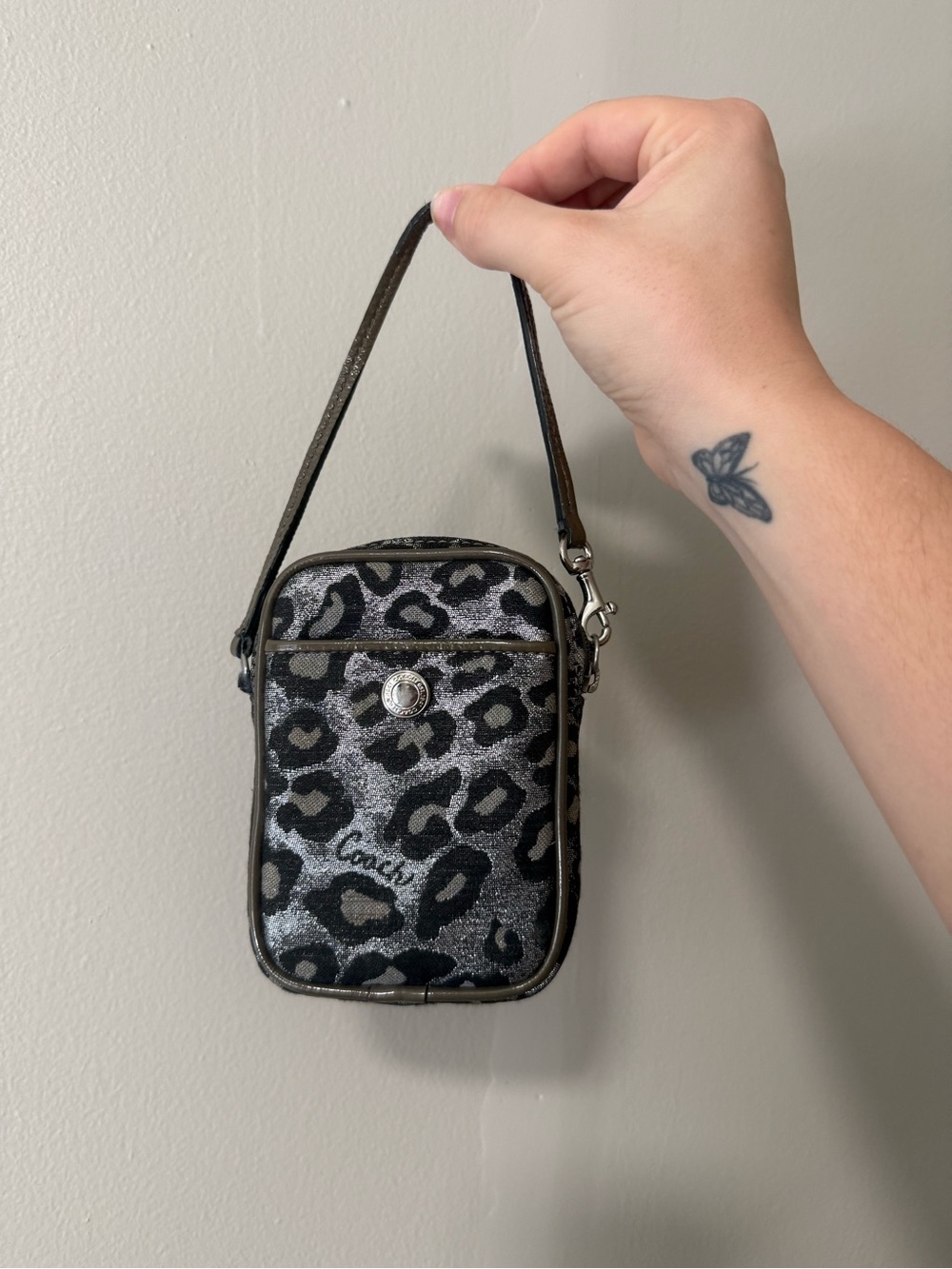 Coach Mini Leopard Print Wristlet - Black/Silver